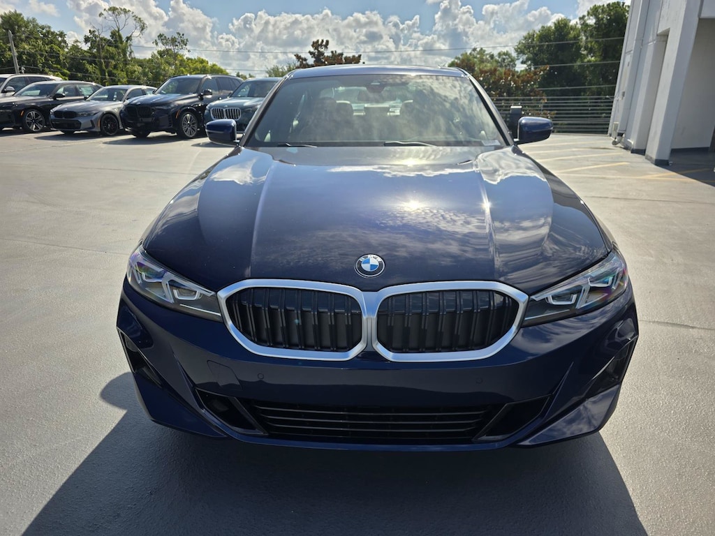 New 2026 BMW 330i Sedan