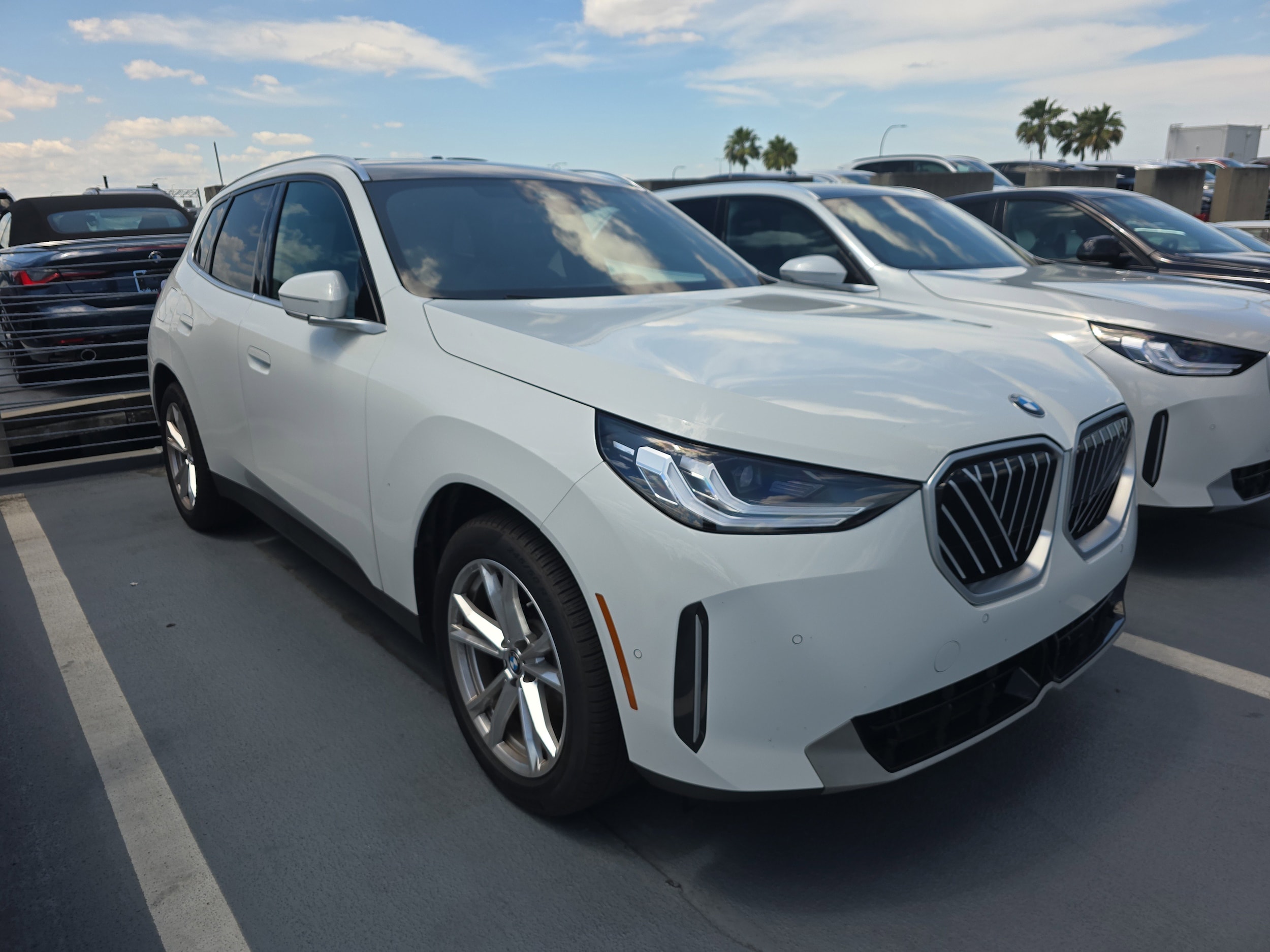 2025 BMW X3 30 XDRIVE's photo