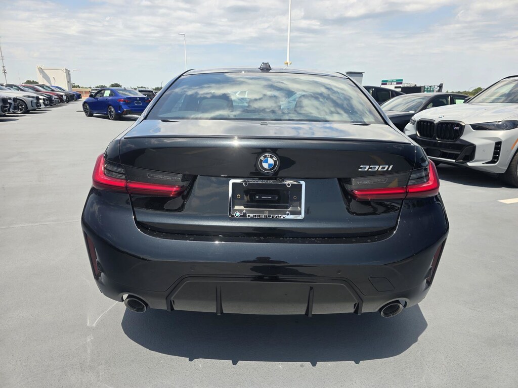 New 2026 BMW 330i Sedan
