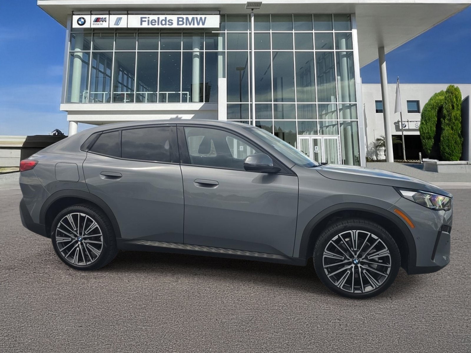 2026 BMW X2 28i