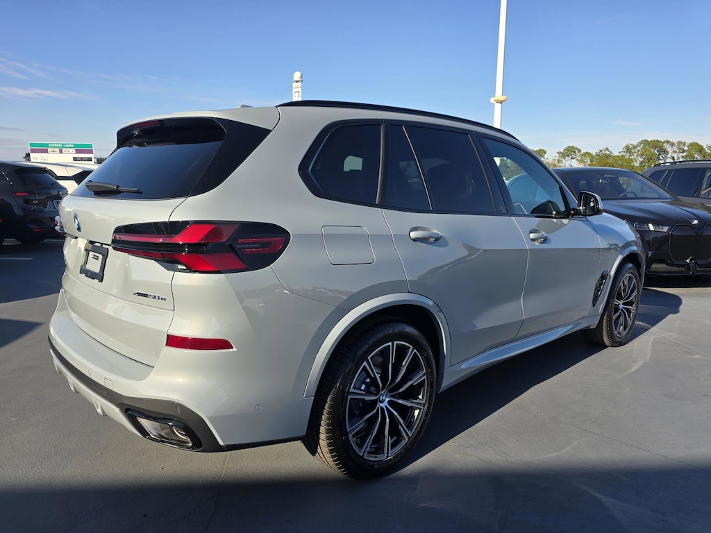 New 2026 BMW X5 PHEV xDrive50e SUV