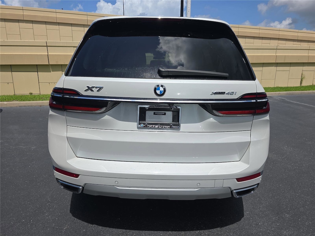 Used 2024 BMW X7 xDrive40i xDrive40i Sports Activity Vehicle