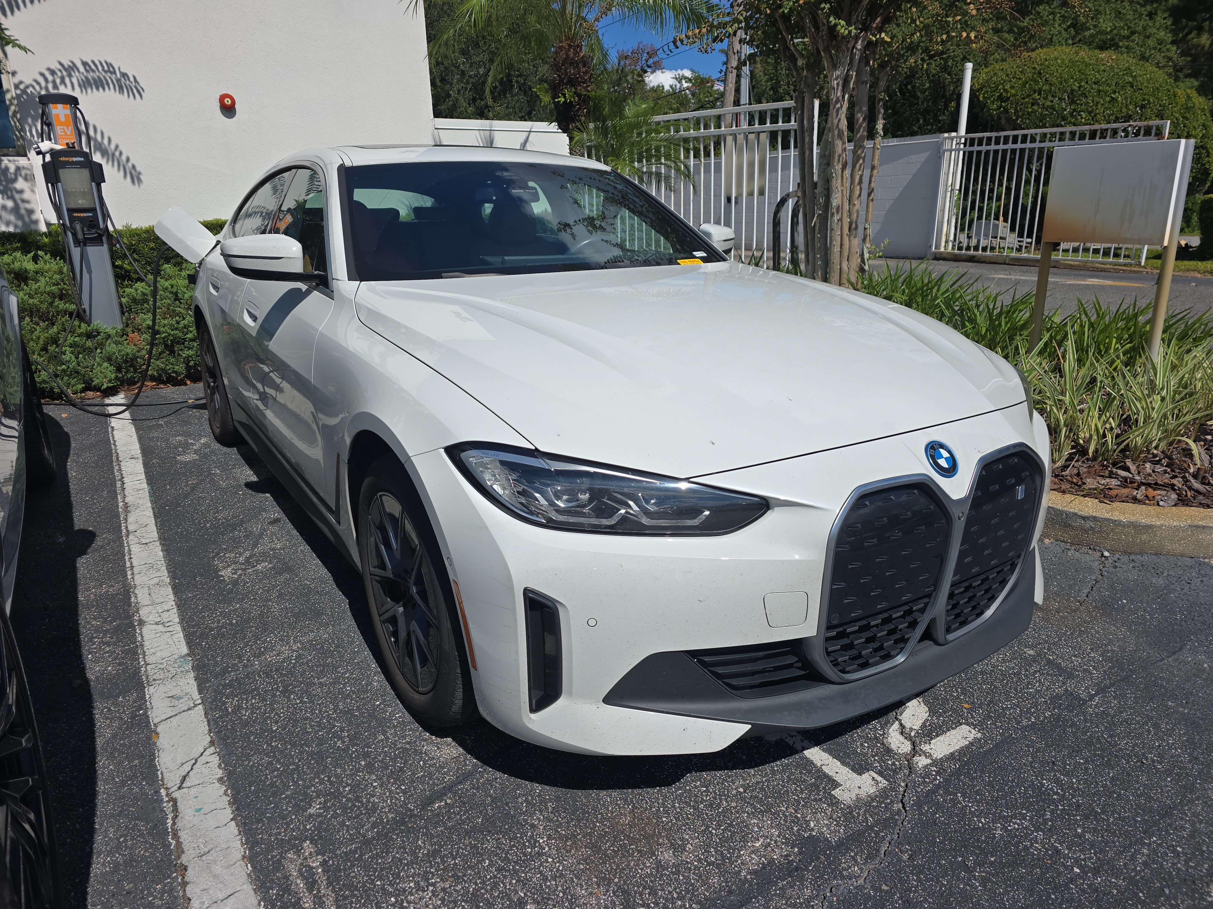 2024 BMW i4 35