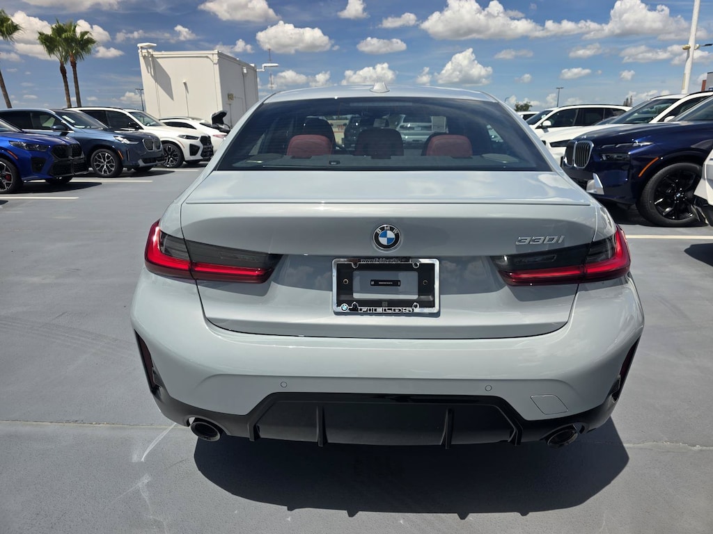 New 2026 BMW 330i Sedan