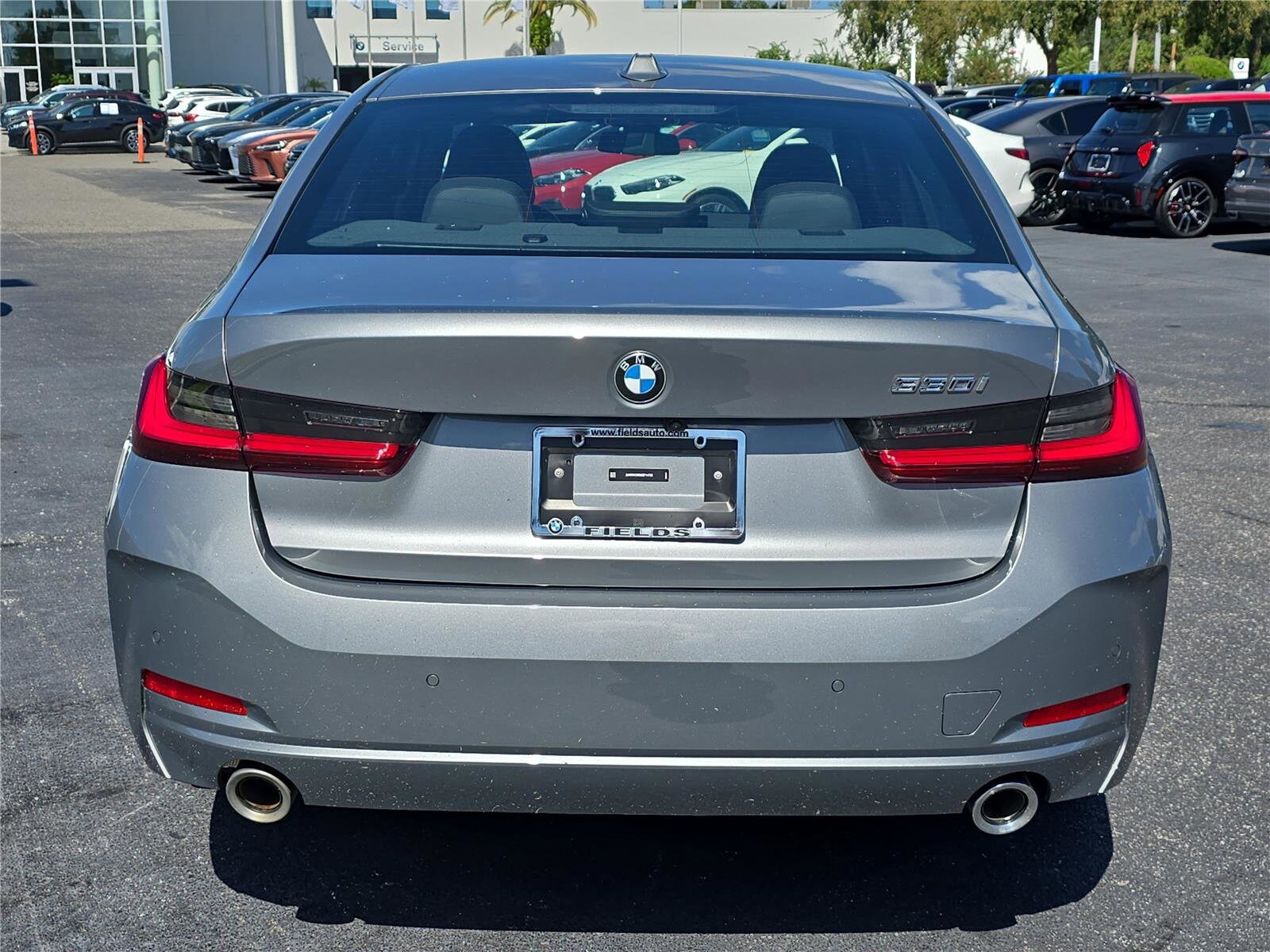 2025 Bmw 330i photo 3