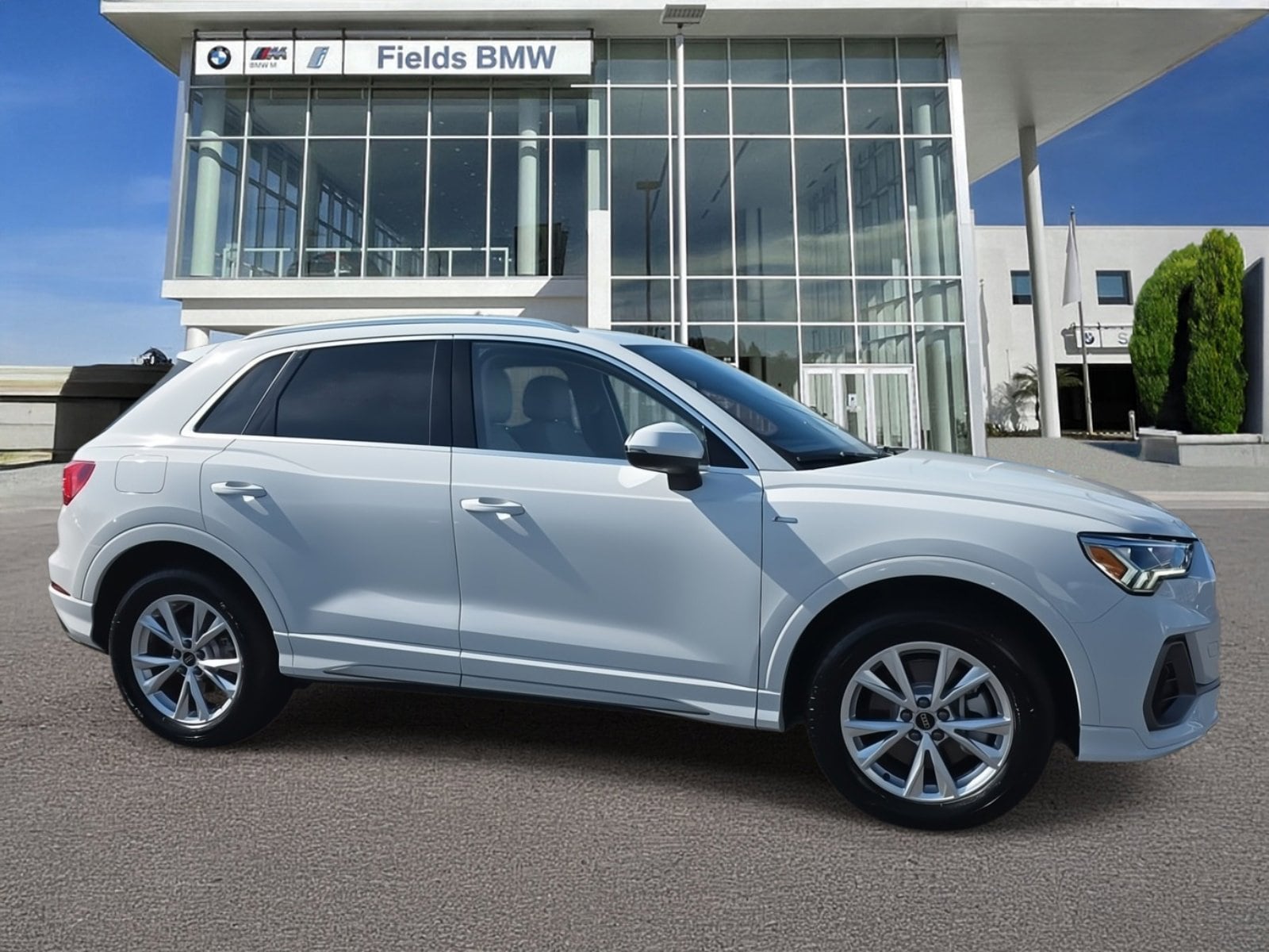 2024 Audi Q3 S Line Premium Plus's photo