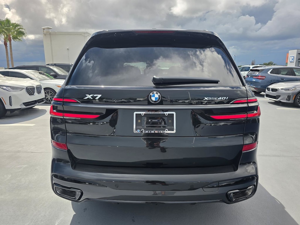 New 2027 BMW X7 xDrive40i SUV