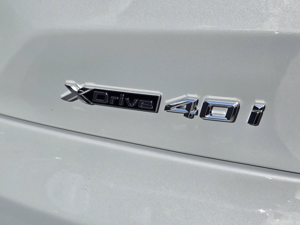 New 2026 BMW X5 xDrive40i SUV