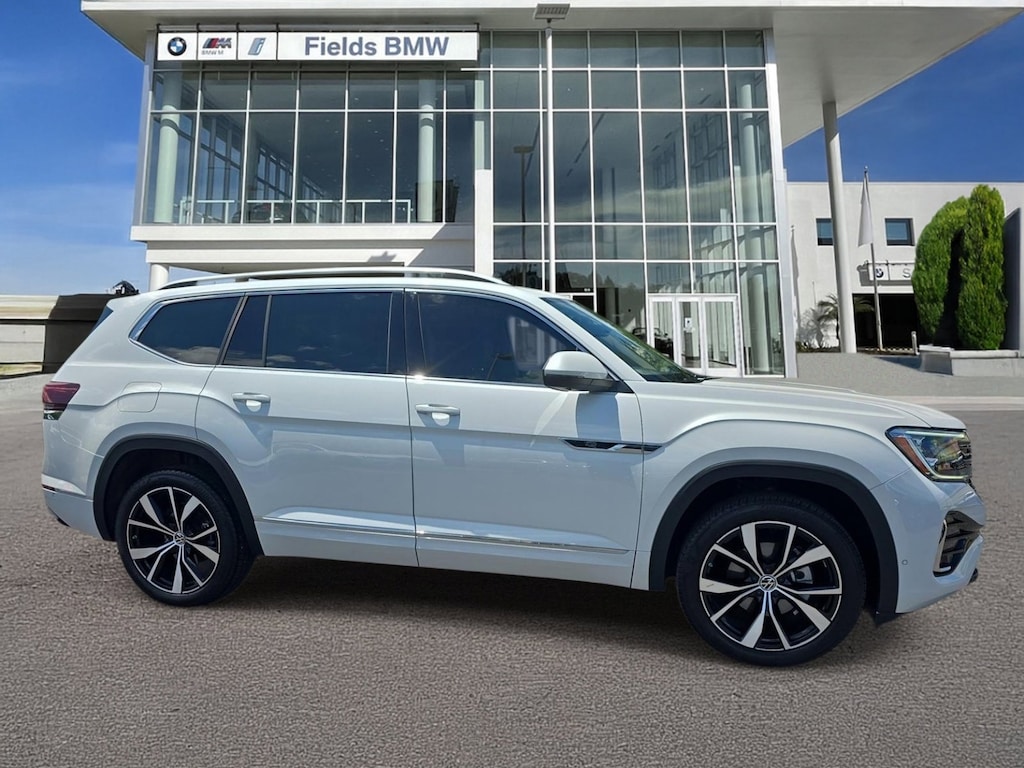 Used 2024 Volkswagen Atlas 2.0T SEL Premium R-Line 2.0T SEL Premium R-Line 4MOTION