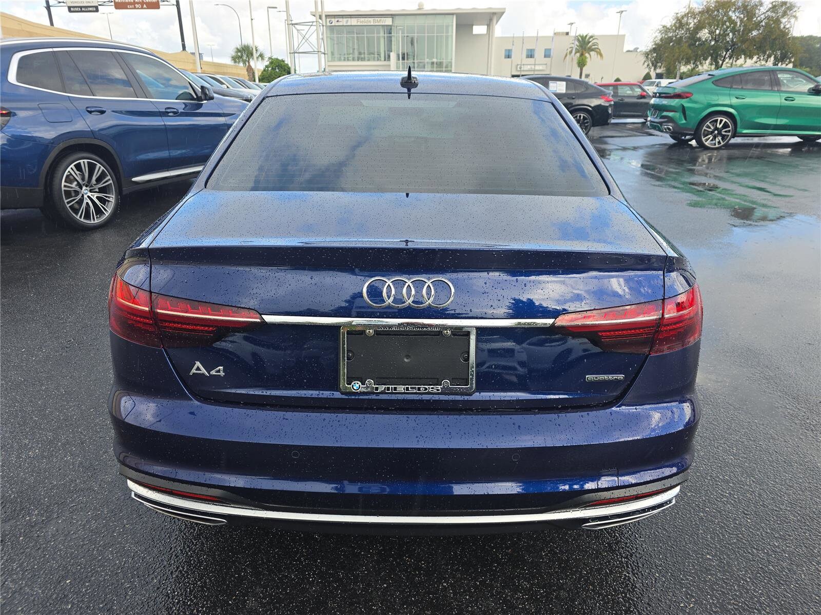 2022 Audi A4 S line Prestige 45 TFSI Quattro photo 3