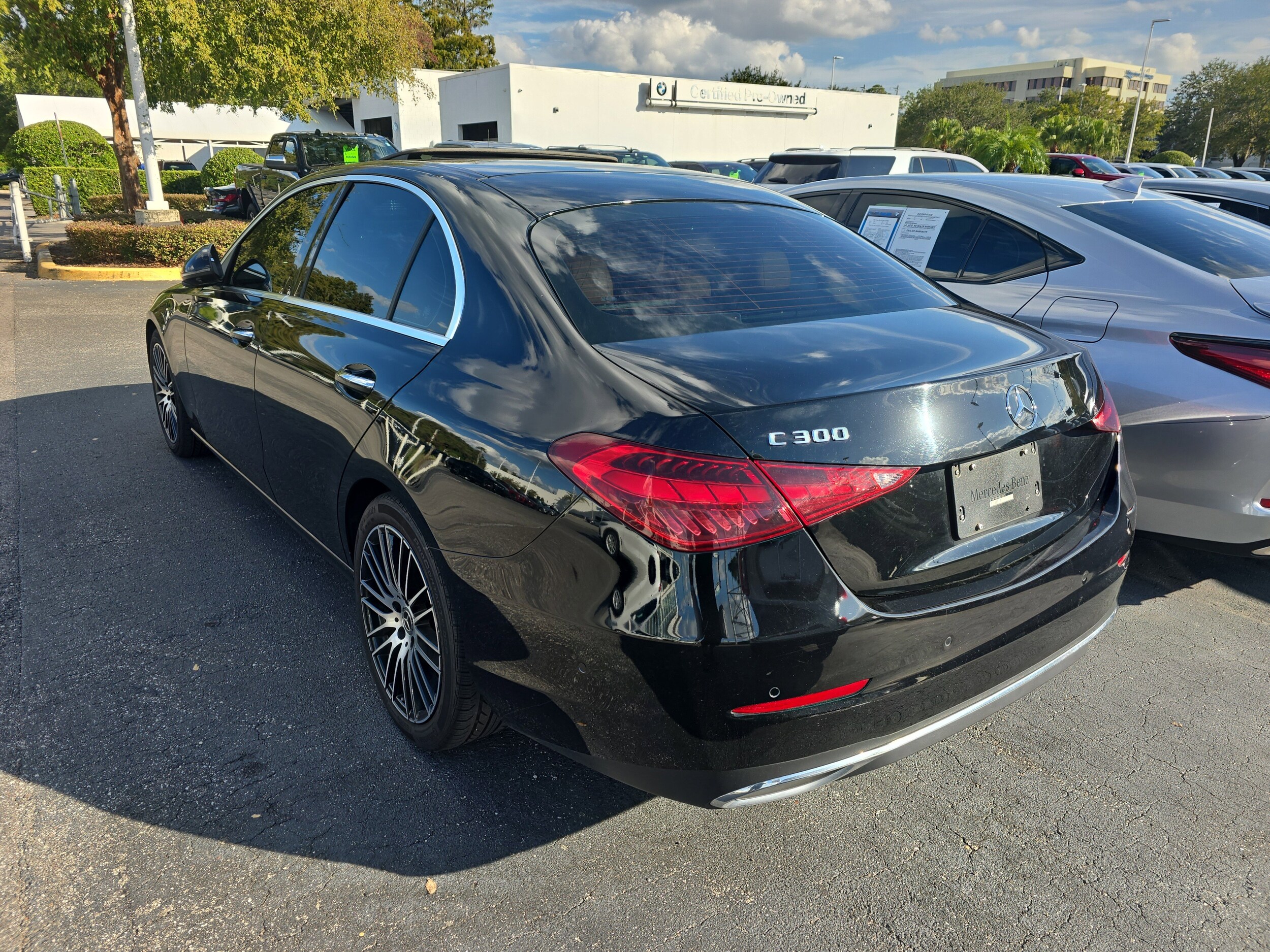 2022 Mercedes Benz C 300 Sedan photo 4