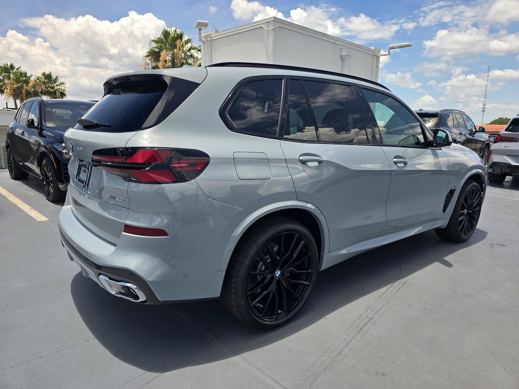 New 2026 BMW X5 sDrive40i SUV
