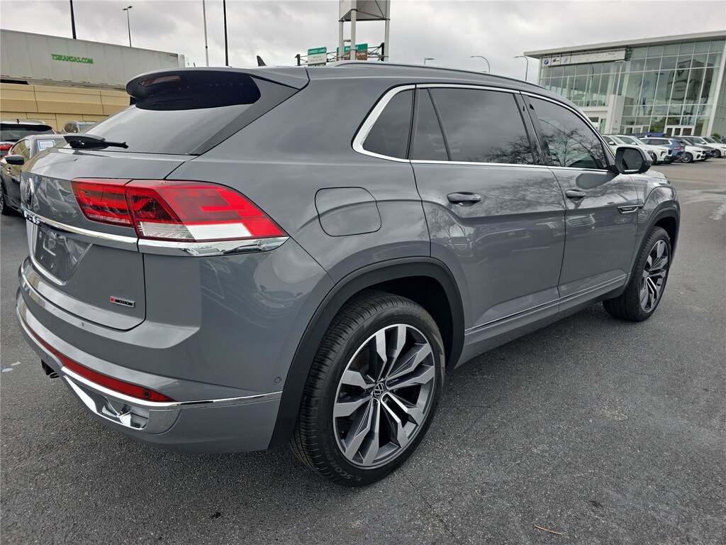 Used 2022 Volkswagen Atlas Cross Sport 3.6L V6 SEL Premium R-Line 3.6L V6 SEL Premium R-Line 4MOTION