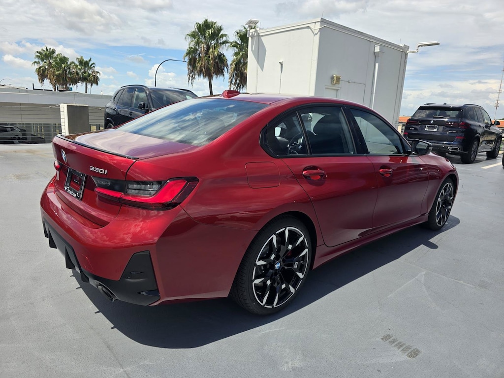 New 2026 BMW 330i Sedan