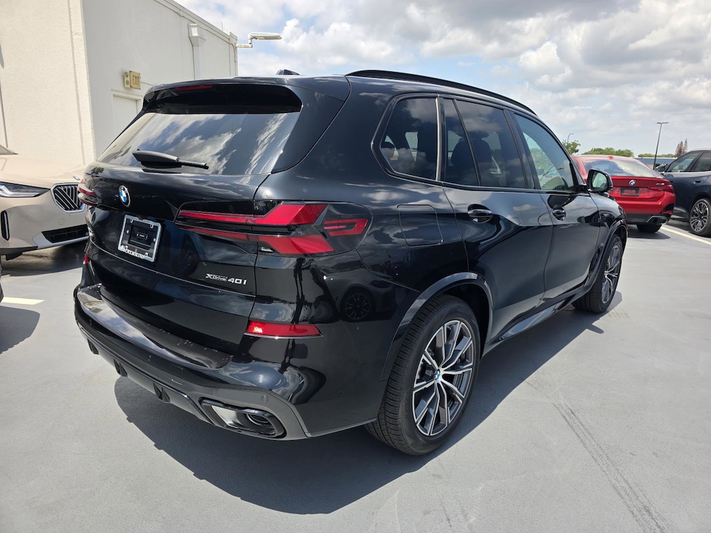New 2026 BMW X5 xDrive40i SUV
