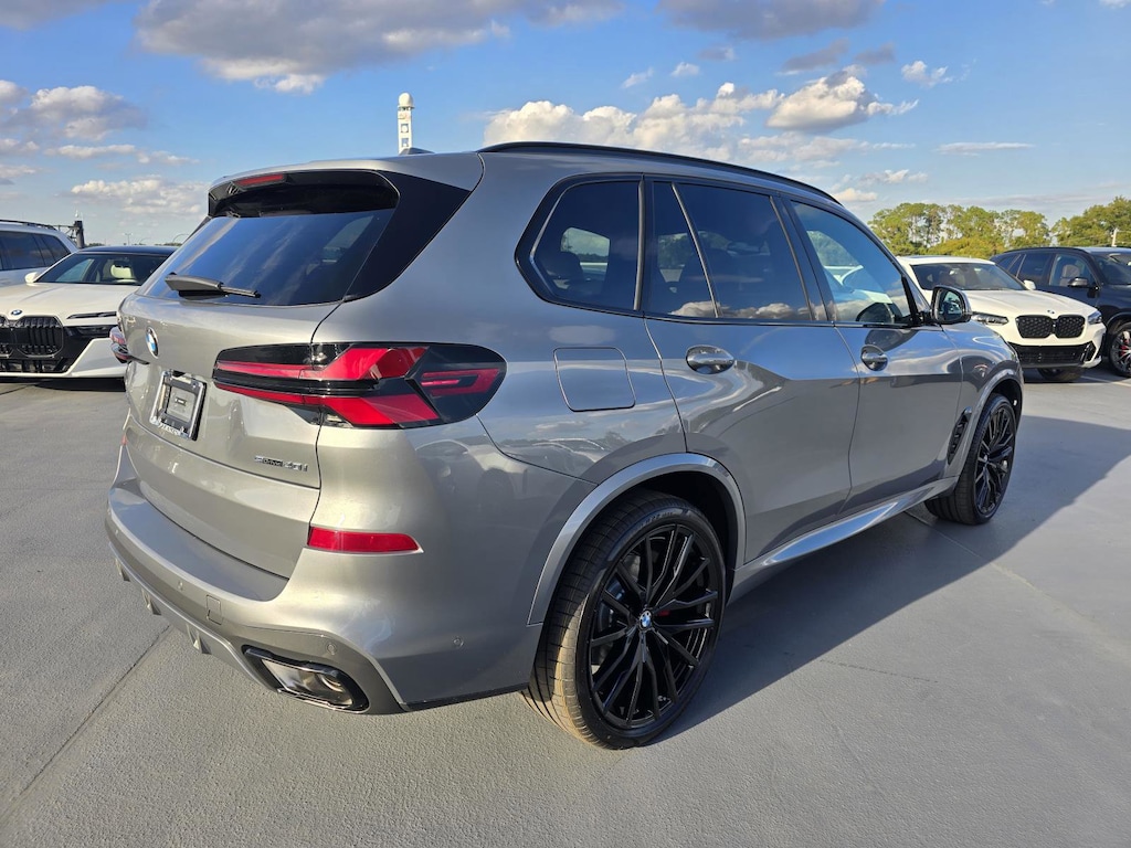 New 2026 BMW X5 sDrive40i SUV