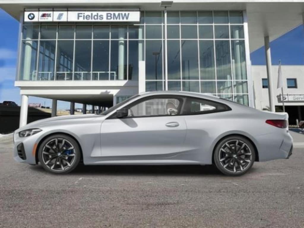 New 2026 BMW M440i Coupe
