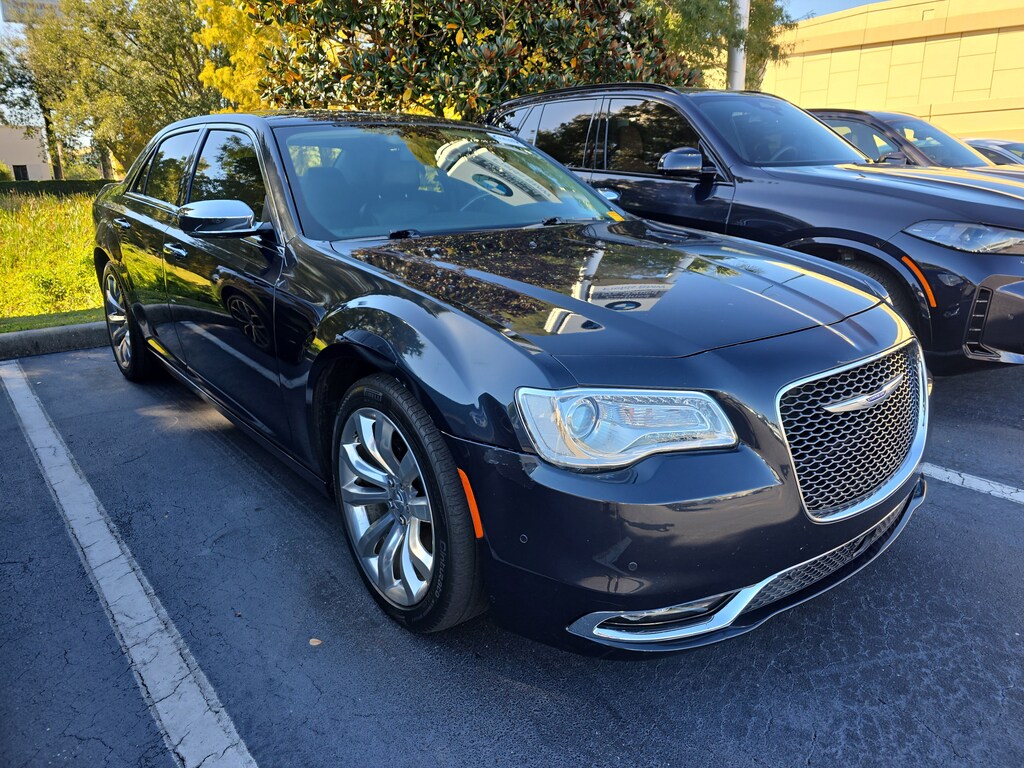 Used 2018 Chrysler 300 Limited Limited RWD