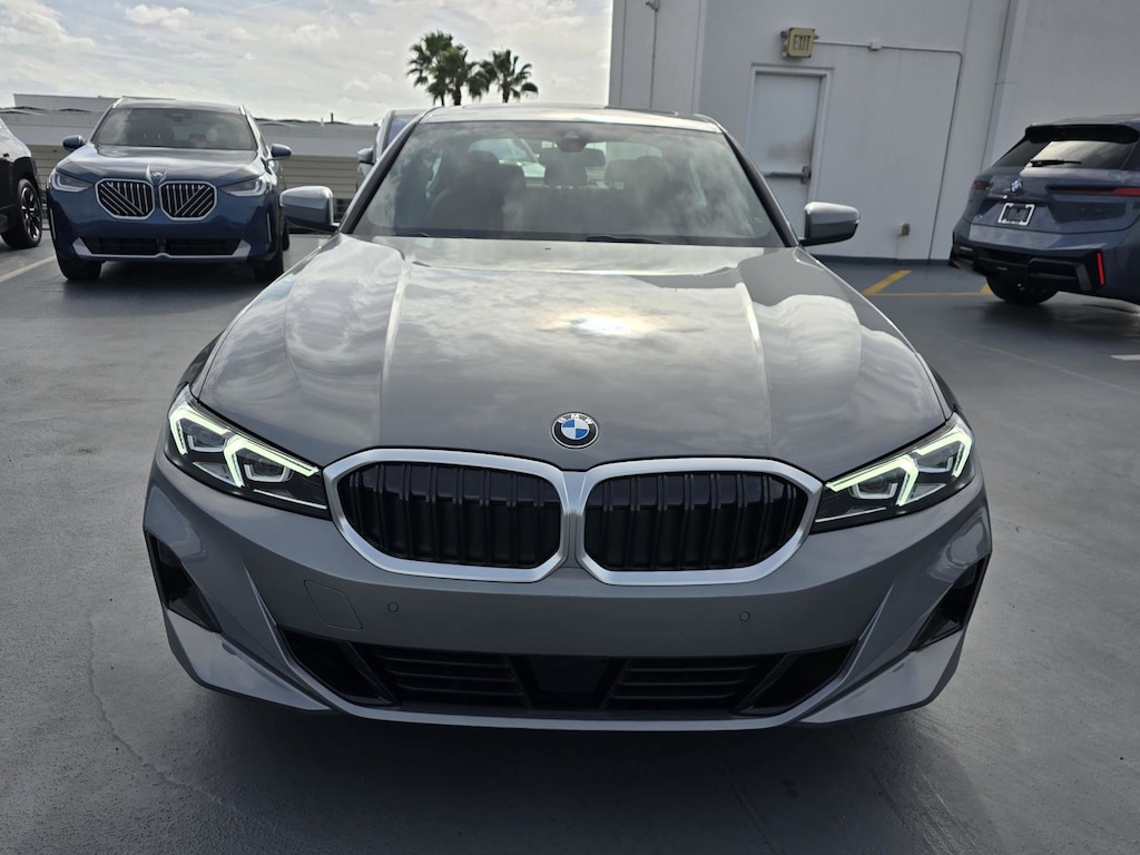 New 2026 BMW 330i Sedan