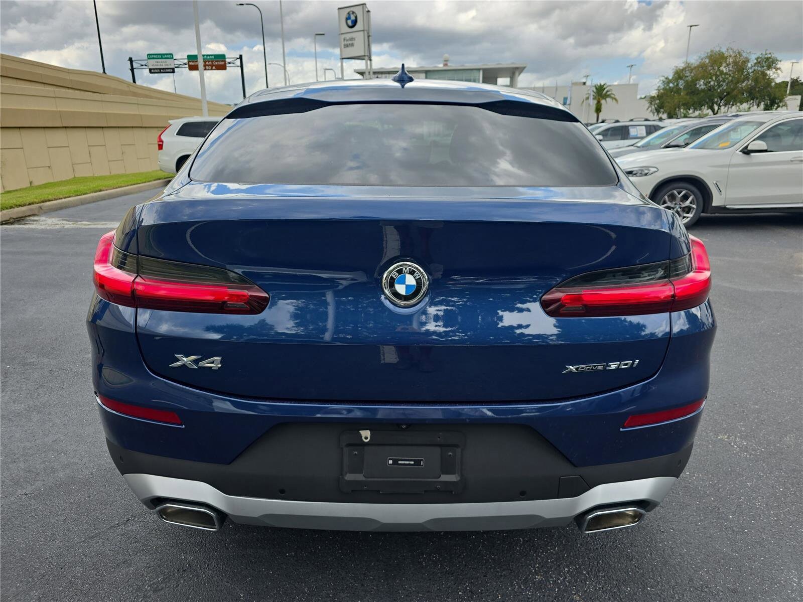 2025 Bmw X4 xDrive30i photo 3