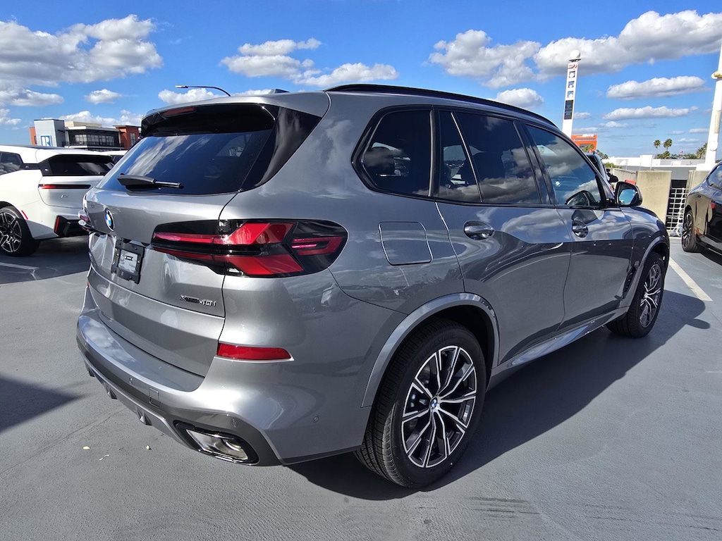 New 2026 BMW X5 xDrive40i SUV