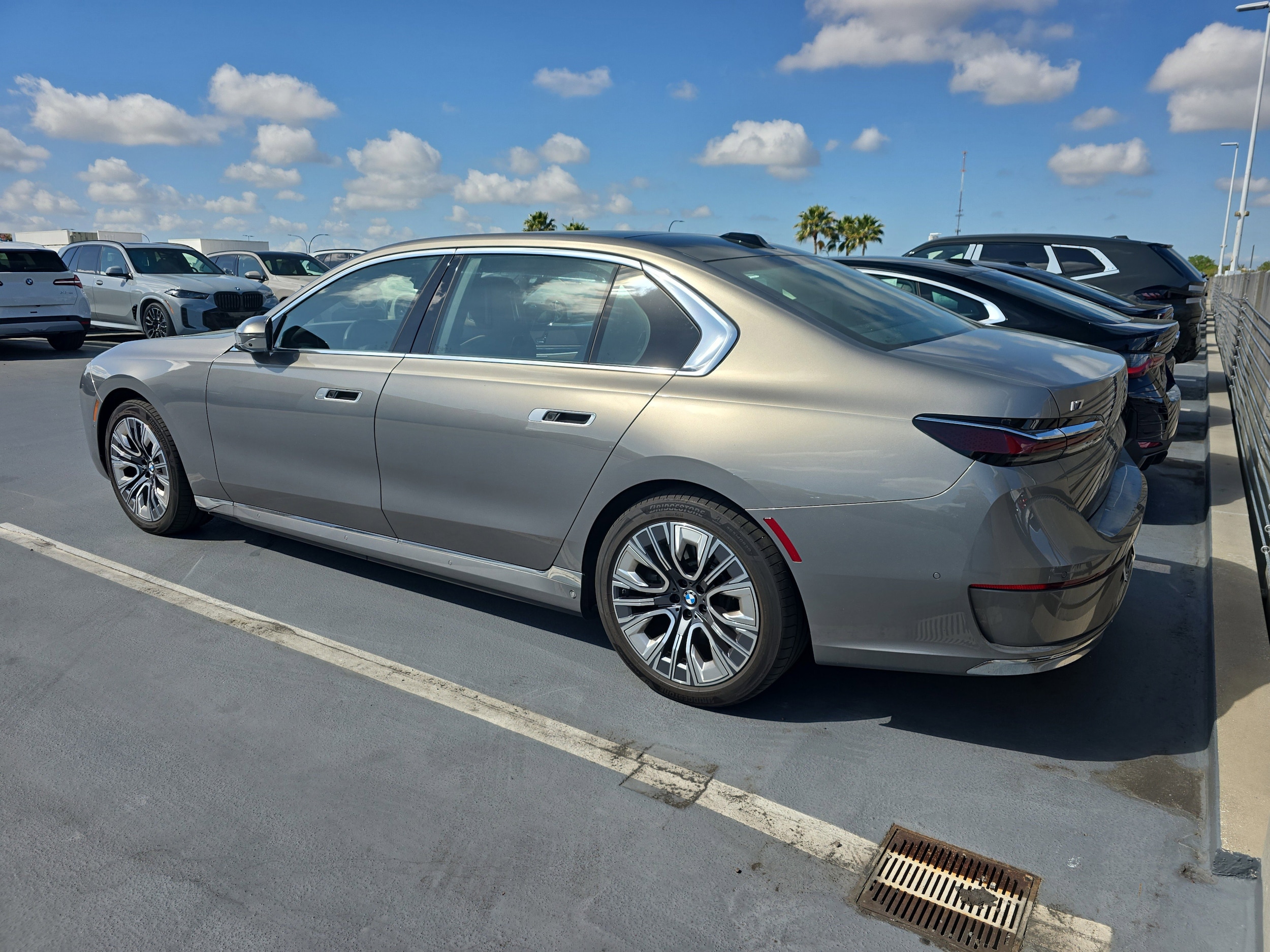 Used 2025 BMW i7 60 with VIN WBY53EJ04SCU92525 for sale in Lakeland, FL
