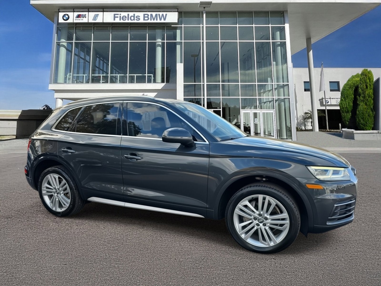 2018 Audi Q5 Premium Plus's photo