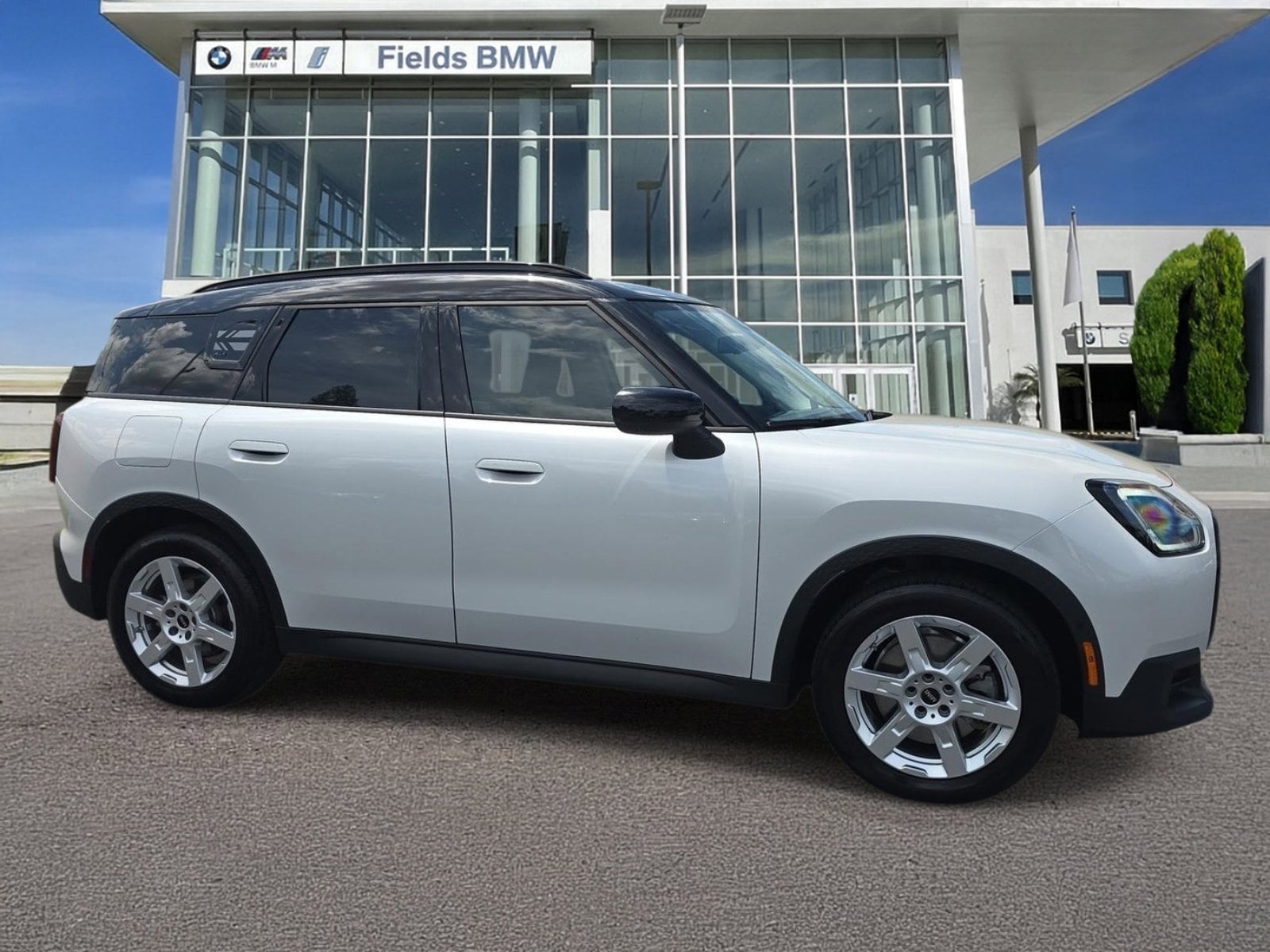 2025 MINI Countryman S ALL4's photo