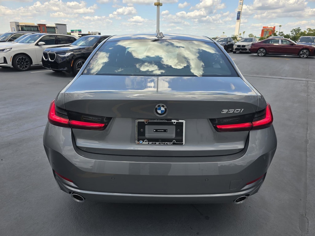 New 2026 BMW 330i Sedan