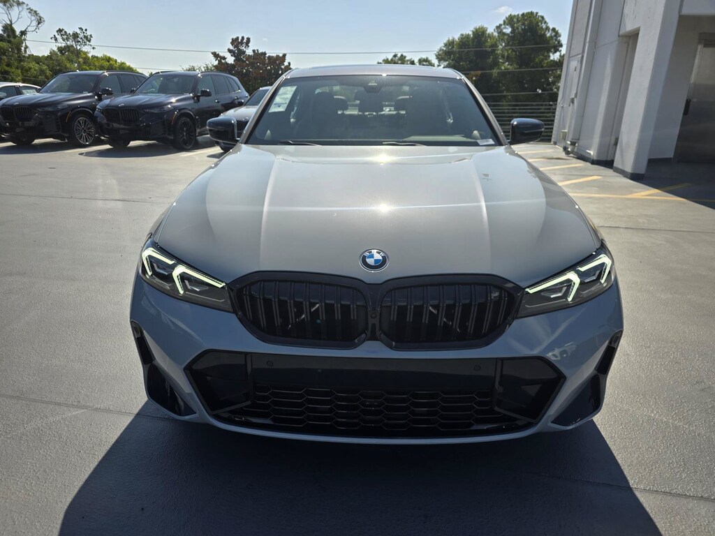 New 2026 BMW 330i Sedan