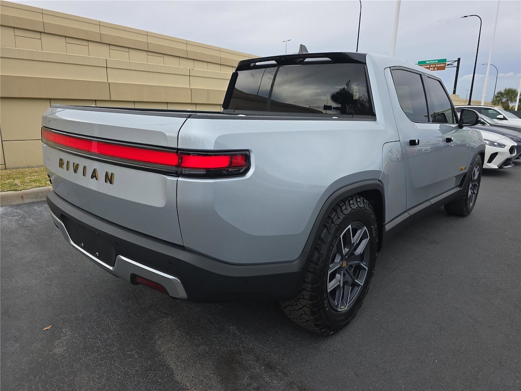 Used 2023 Rivian R1T Adventure Adventure Dual-Motor Large Pack