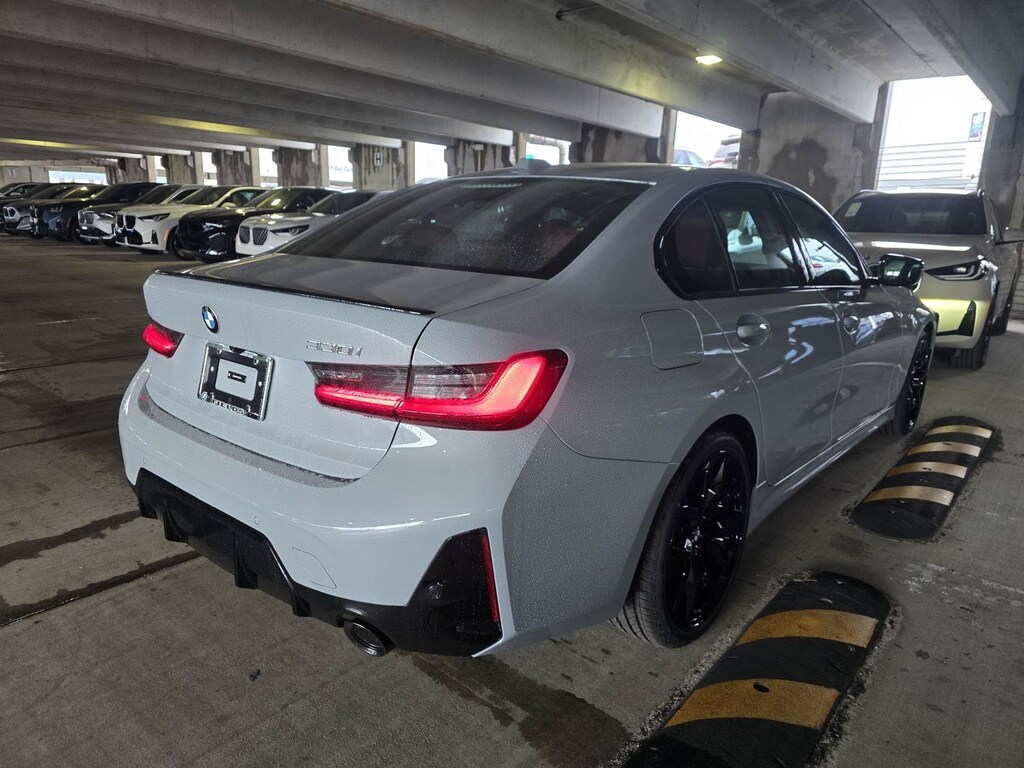 New 2026 BMW 330i Sedan