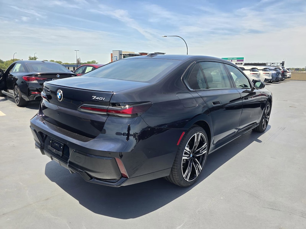 New 2026 BMW 740i Sedan