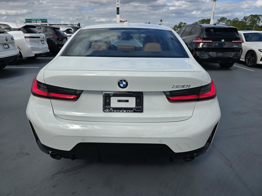 New 2026 BMW 330i Sedan
