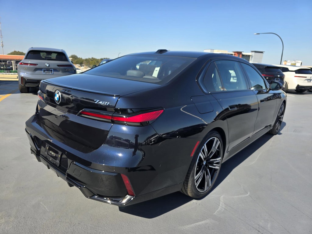 New 2026 BMW 740i Sedan