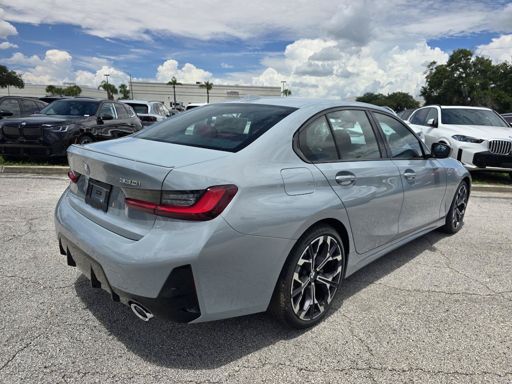 New 2026 BMW 330i Sedan