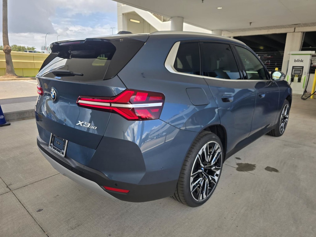 New 2026 BMW X3 30 xDrive SUV