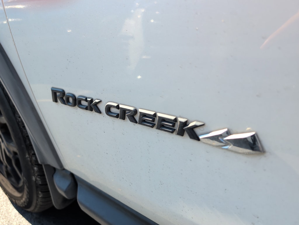 Used 2019 Nissan Pathfinder SL FWD SL