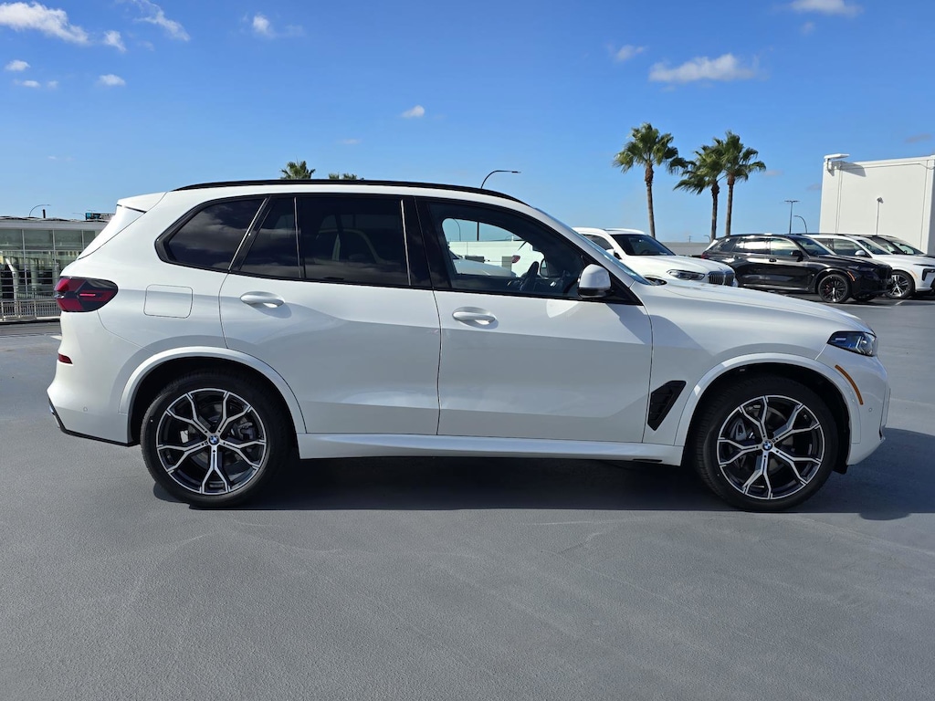 New 2026 BMW X5 xDrive40i SUV