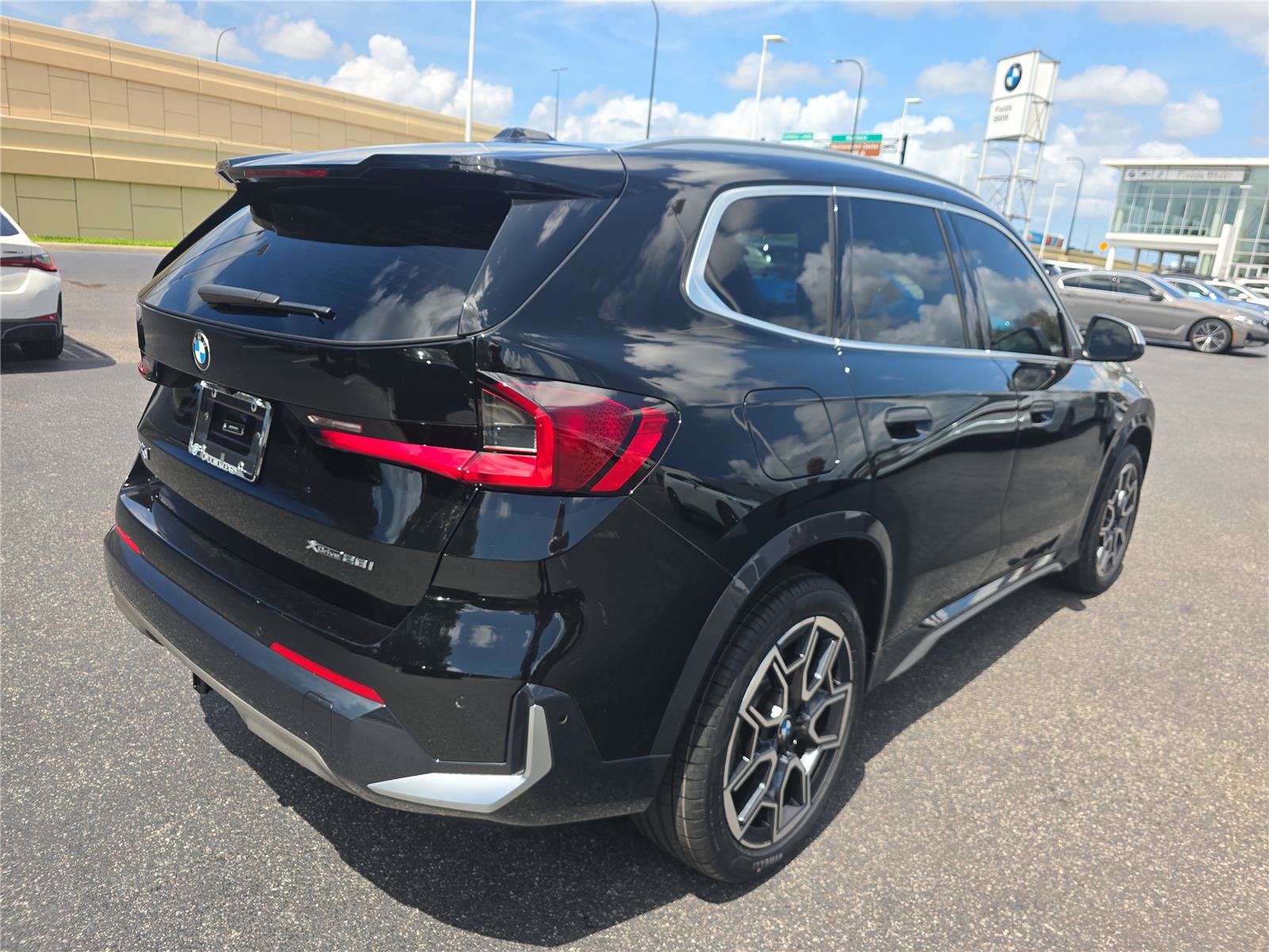 Used 2023 BMW X1 xDrive28i xDrive28i Sports Activity Vehicle