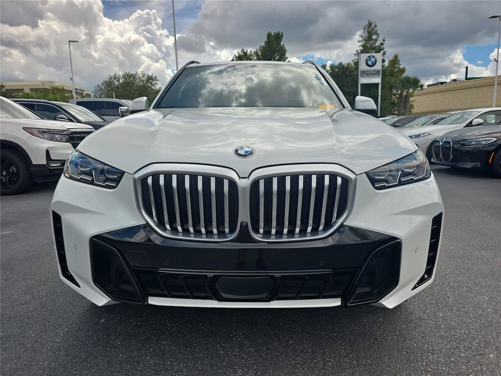 Used 2024 BMW X5 xDrive40i xDrive40i Sports Activity Vehicle