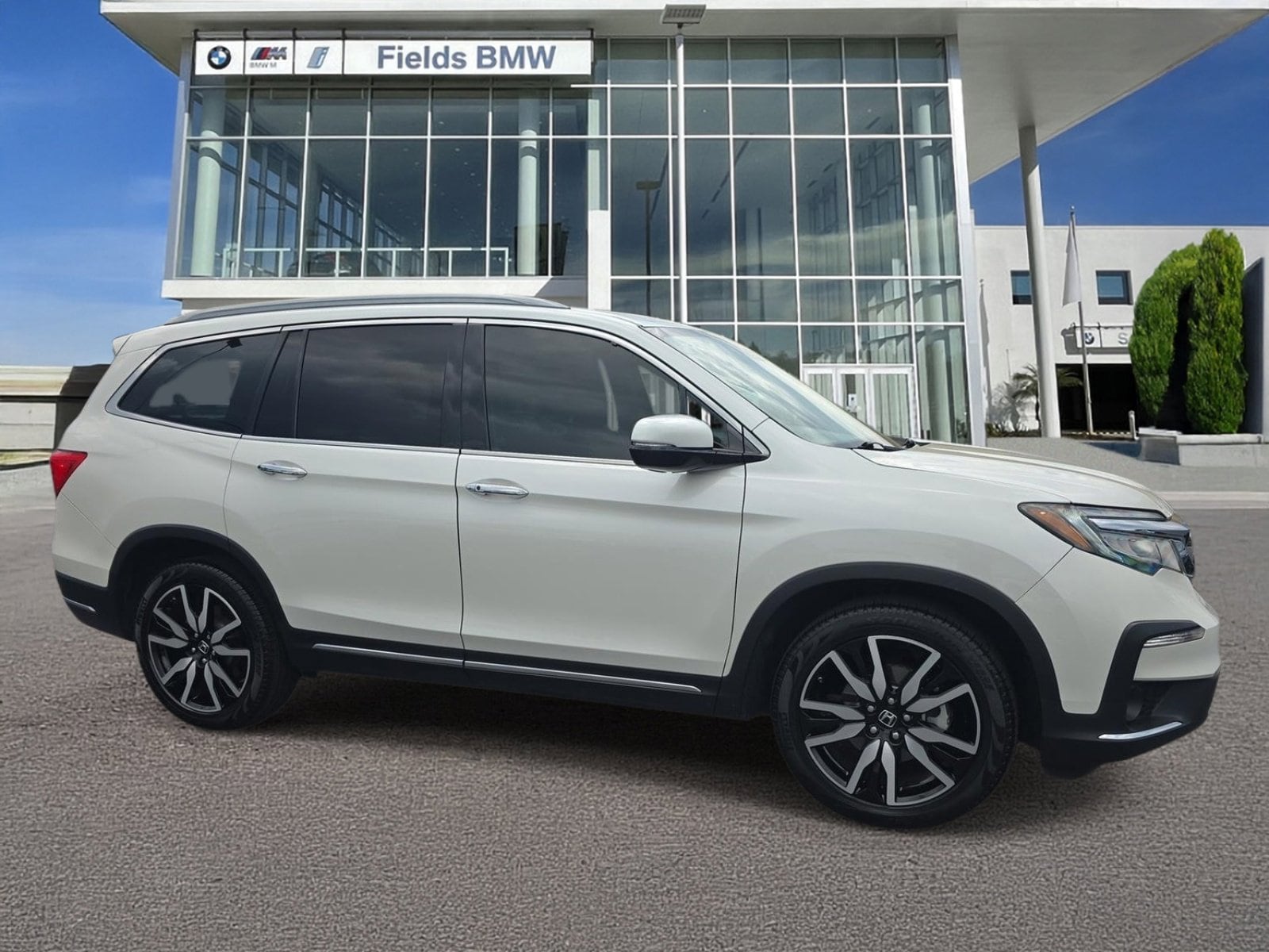 2019 Honda Pilot 2WD Touring-7P's photo
