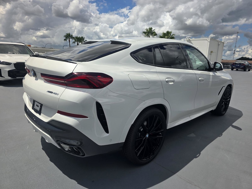 New 2027 BMW X6 xDrive40i SUV