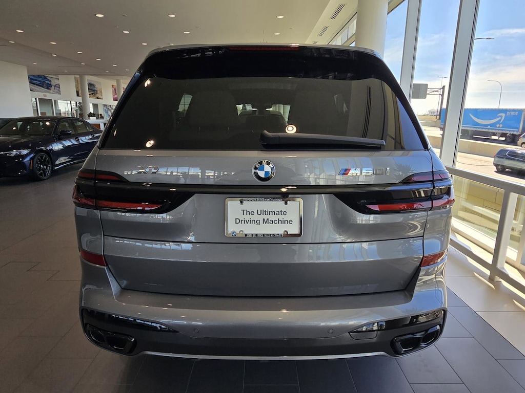 New 2026 BMW X7 M60i SUV