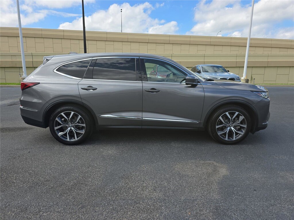 Used 2022 Acura MDX w/Technology Package SH-AWD w/Technology Package