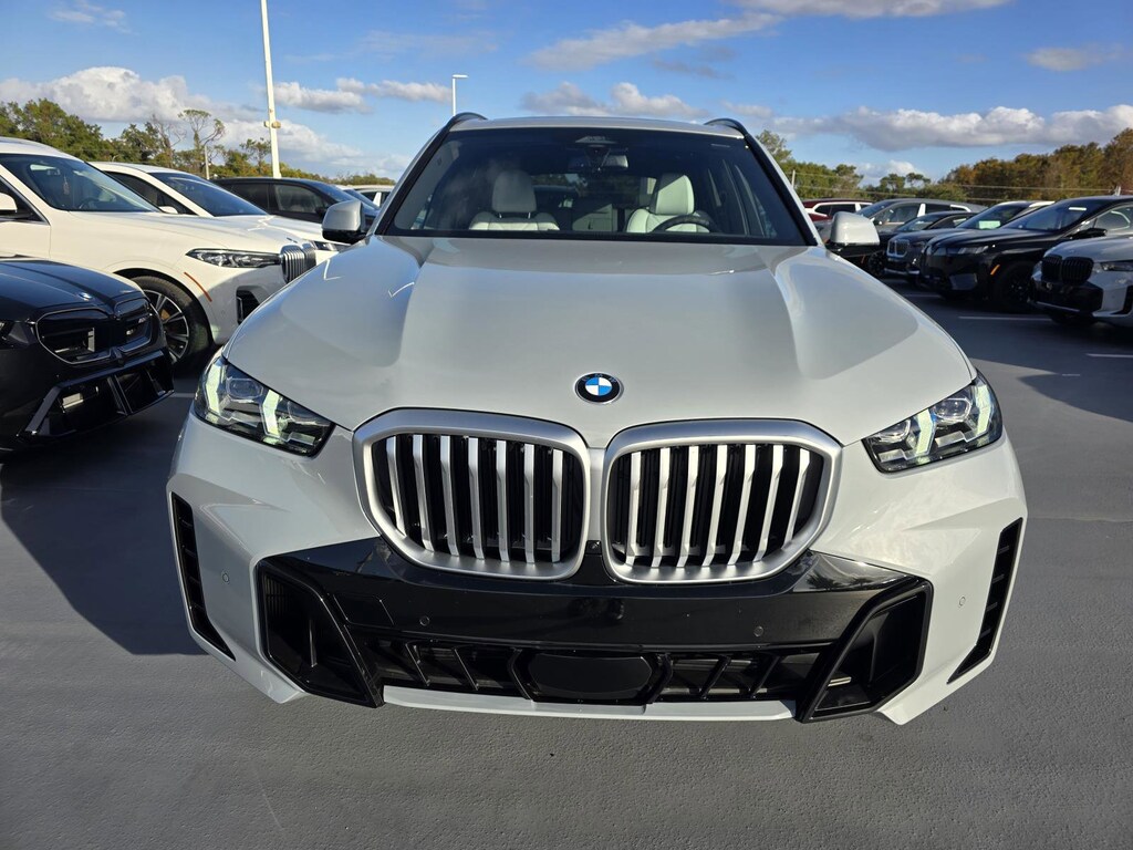 New 2026 BMW X5 sDrive40i SUV