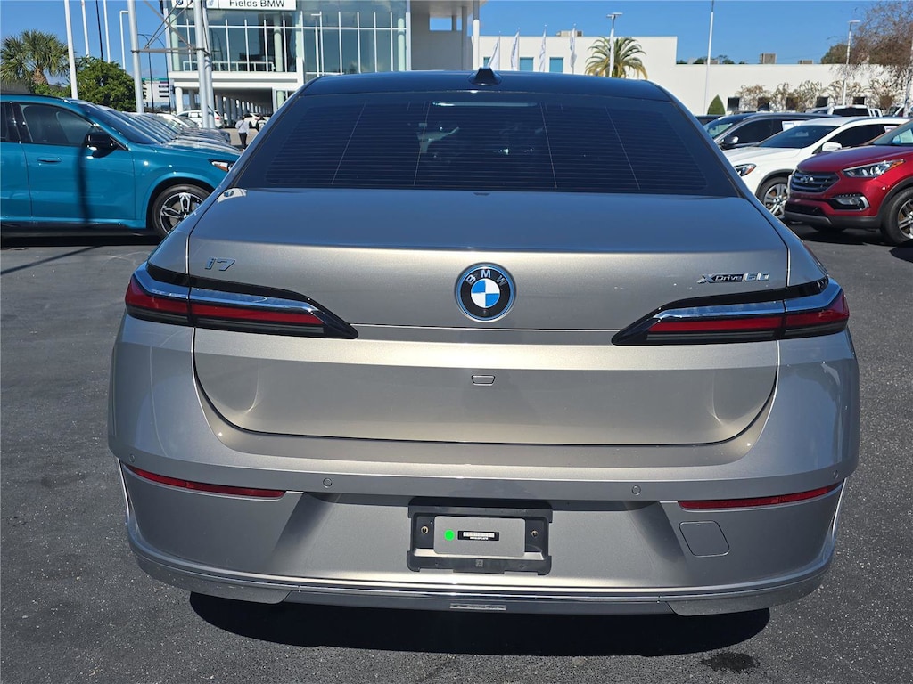 Used 2023 BMW i7 xDrive60 Sedan