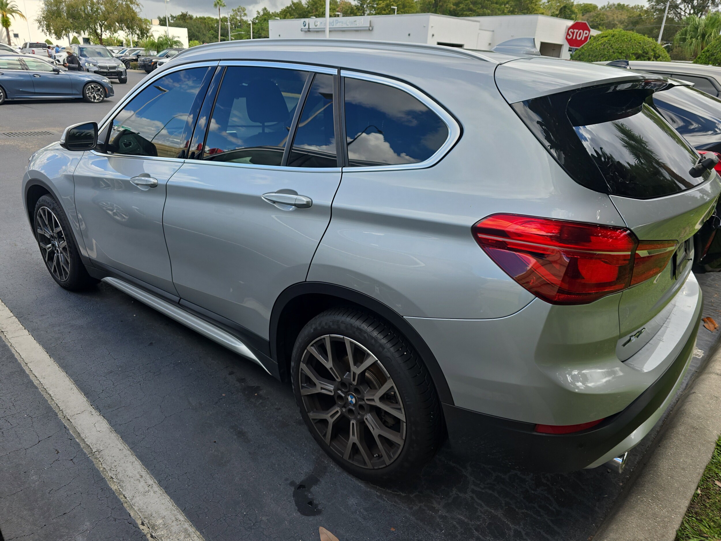 2020 Bmw X1 sDrive28i photo 2