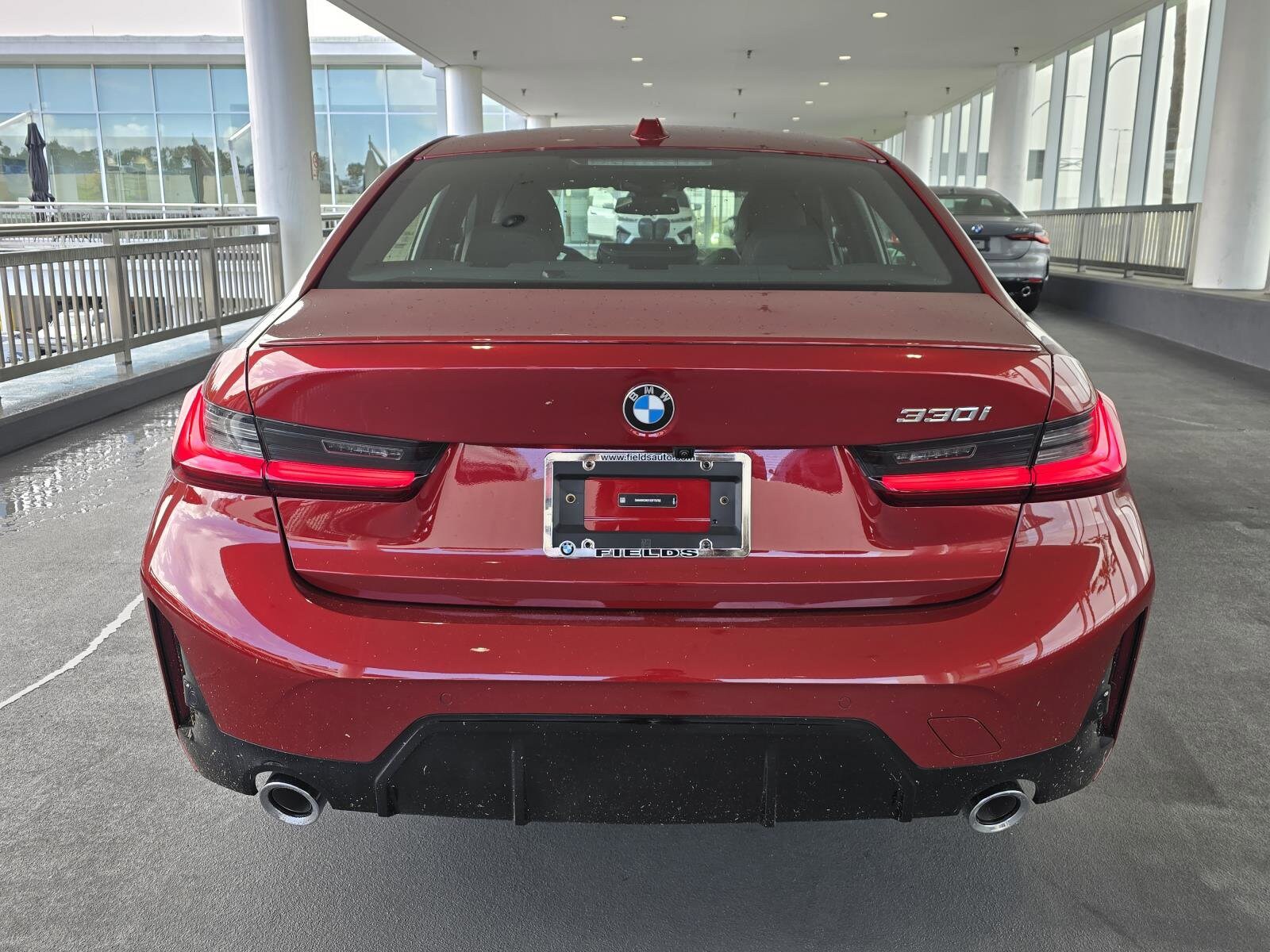 2025 Bmw 330i Sedan photo 4