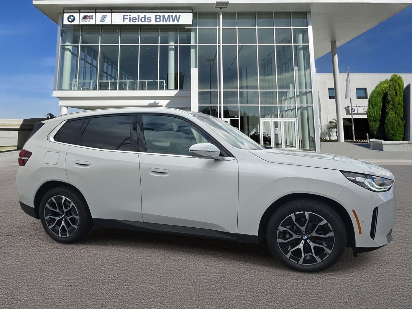 2026 BMW X3 30 XDRIVE's photo